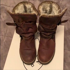 Steve Madden Caveat Distressed Leather Boots